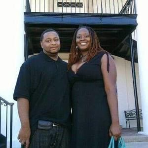 Meet your Posher, Candace